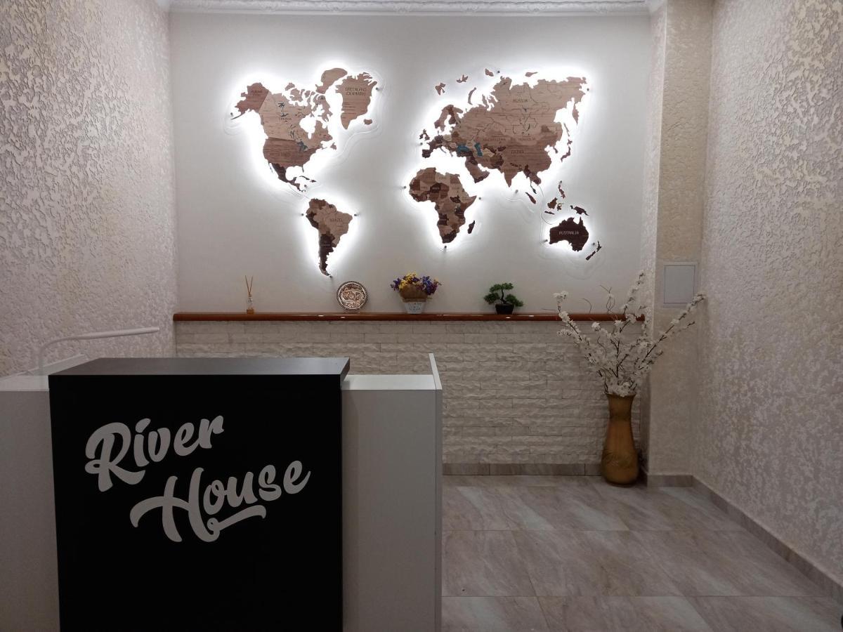 Готель River House Uman Ngoại thất bức ảnh
