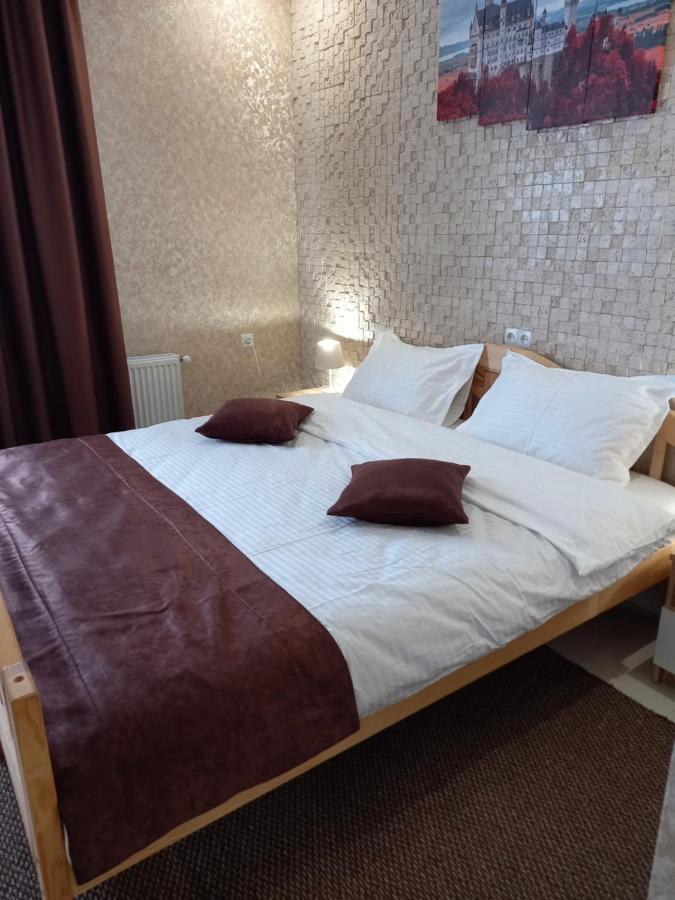 Готель River House Uman Ngoại thất bức ảnh