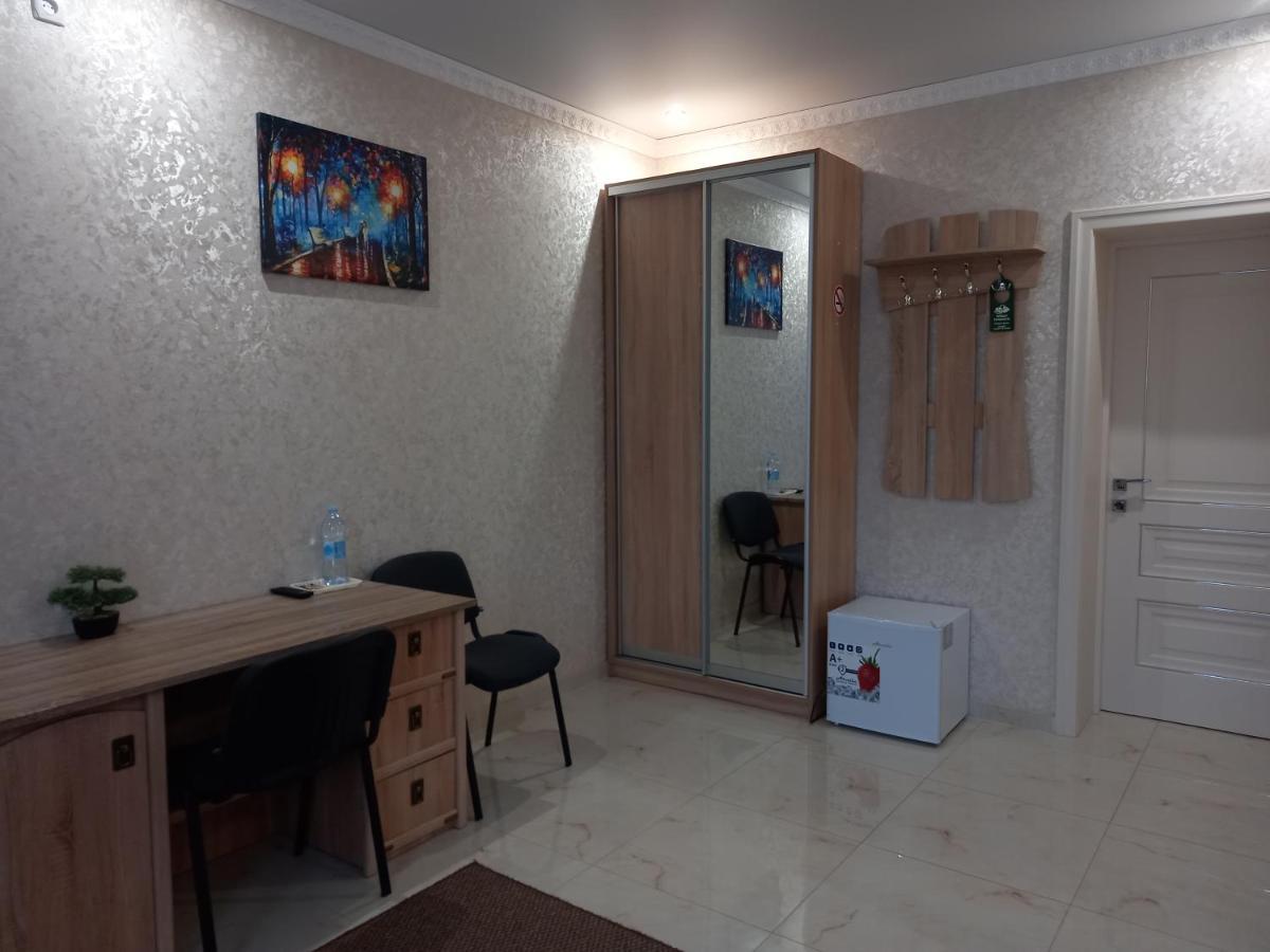 Готель River House Uman Ngoại thất bức ảnh