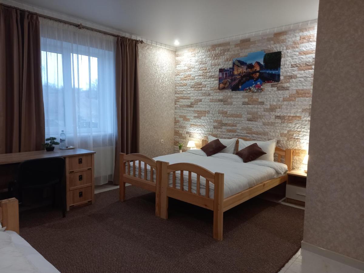 Готель River House Uman Ngoại thất bức ảnh
