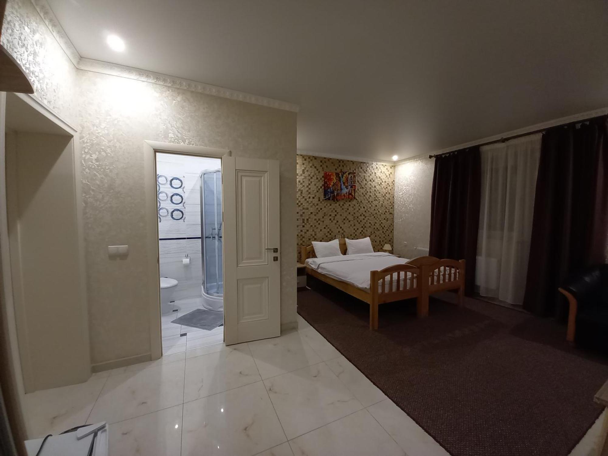Готель River House Uman Ngoại thất bức ảnh