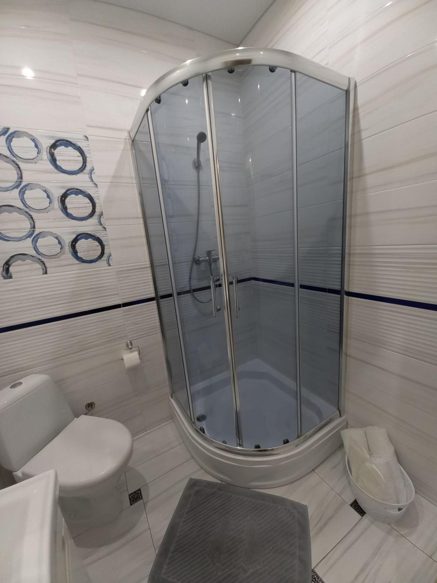Готель River House Uman Ngoại thất bức ảnh
