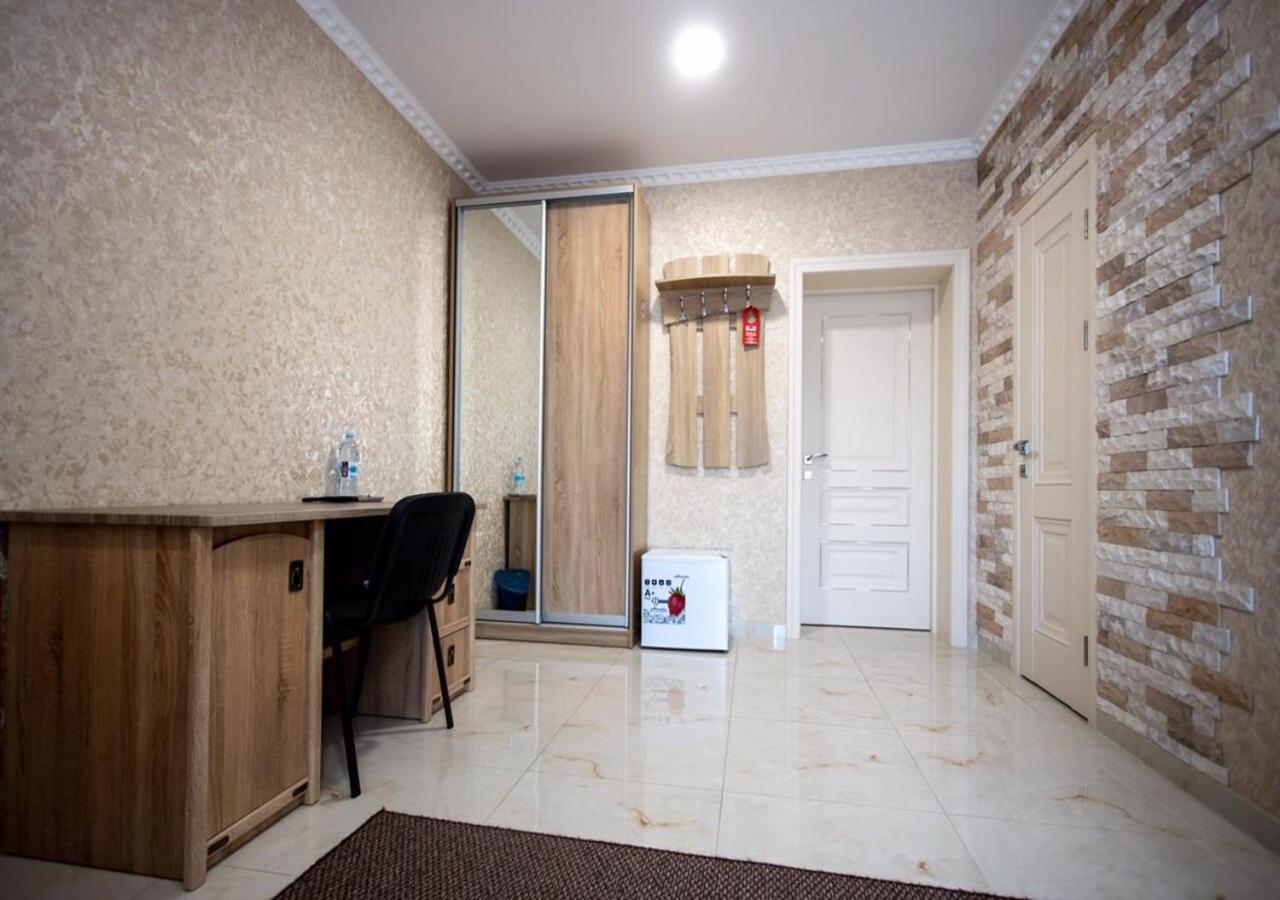 Готель River House Uman Ngoại thất bức ảnh